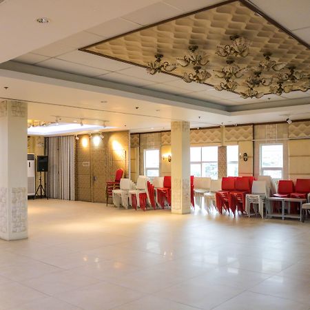 เรดดอร์ซ พลัส ใกล้ยูวี มันดาเว เซบู Hotel Cebu ภายนอก รูปภาพ