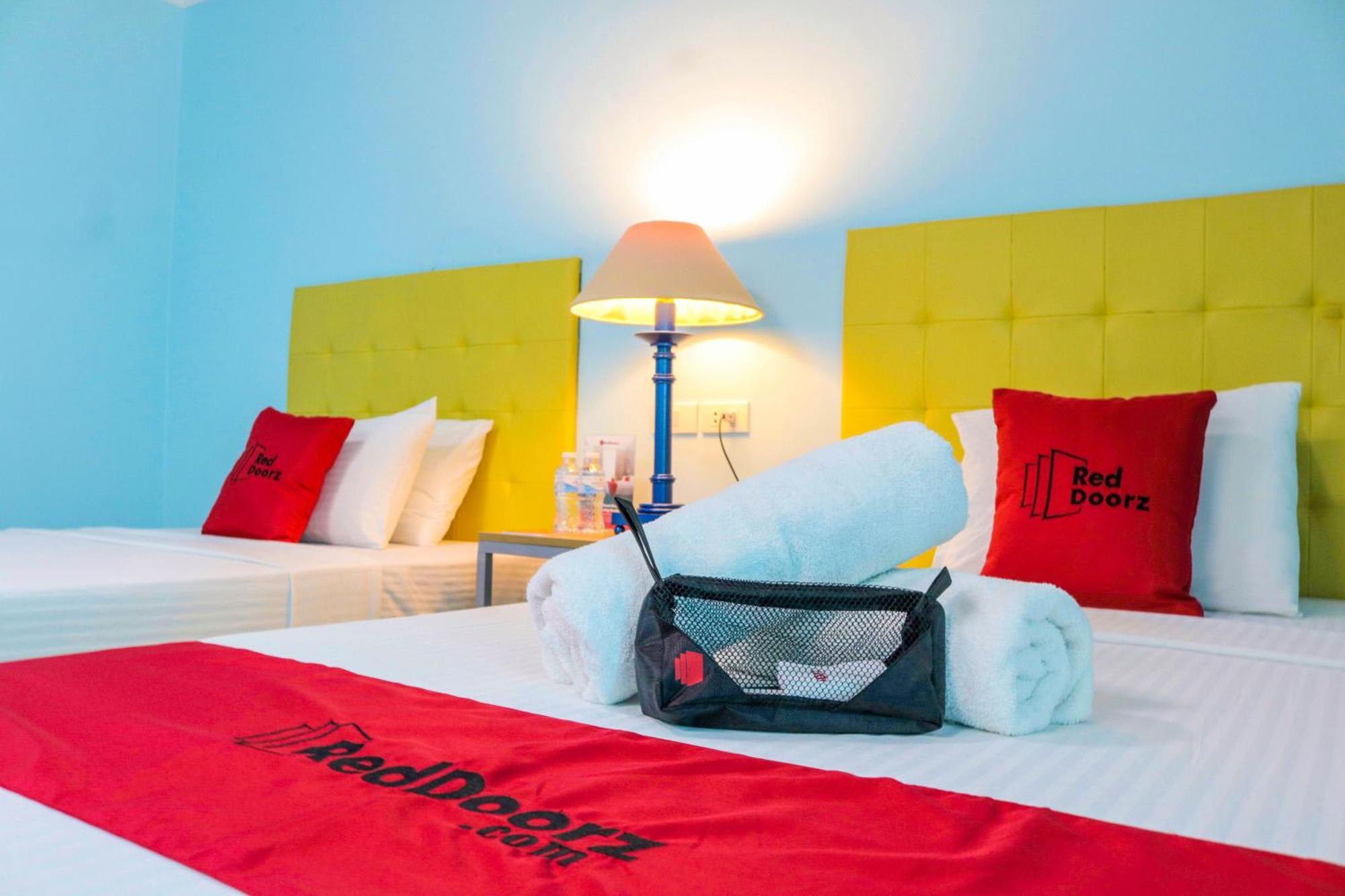 เรดดอร์ซ พลัส ใกล้ยูวี มันดาเว เซบู Hotel Cebu ภายนอก รูปภาพ