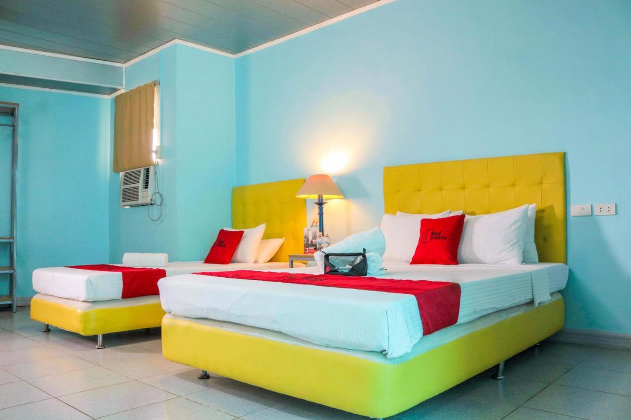 เรดดอร์ซ พลัส ใกล้ยูวี มันดาเว เซบู Hotel Cebu ภายนอก รูปภาพ